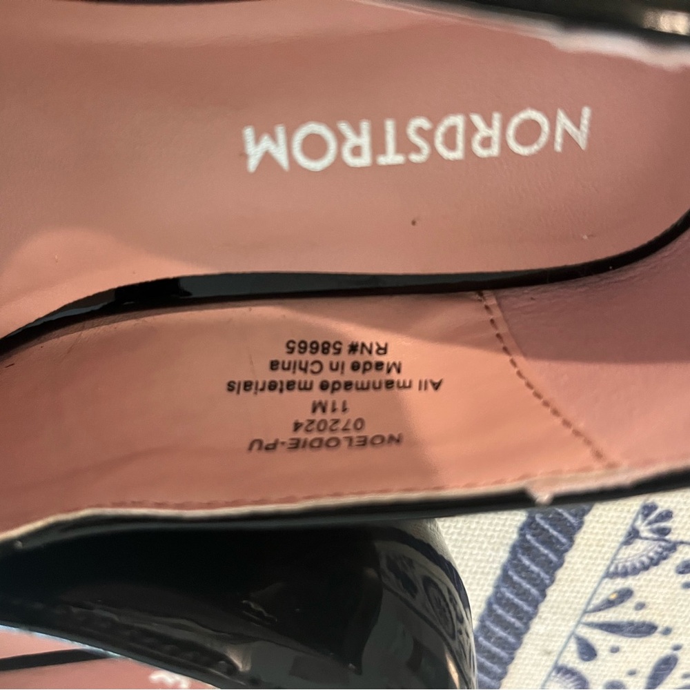 Nordstrom Black Flats with Patent Finish - Picture 2 of 3